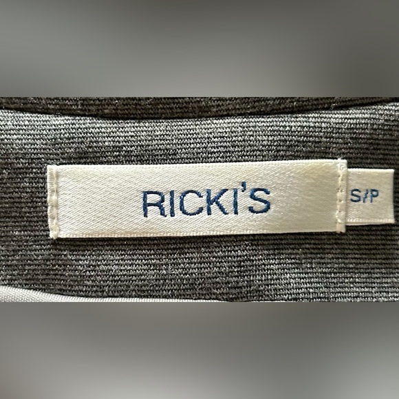 Ricki's Grey Open-Front Ruched Sleeve Blazer Women’s Small - Picture 5 of 6